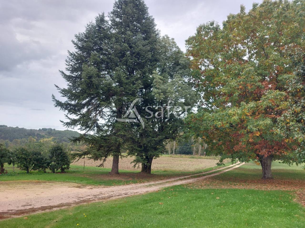 Ander plattelands vastgoed Koop Dordogne