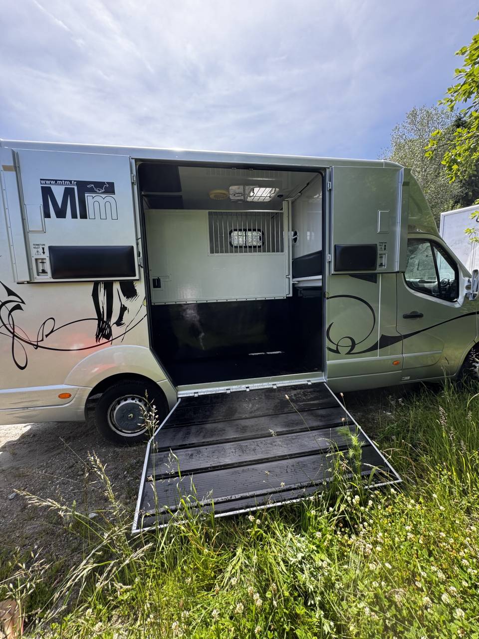 Kleine paardenvrachtwagen (B rijbewijs) MTM  2014 Tweedehands