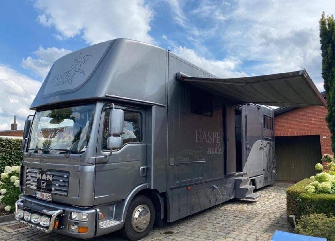 Zware paardenvrachtwagen (groot rijbewijs) Man  2007 Tweedehands