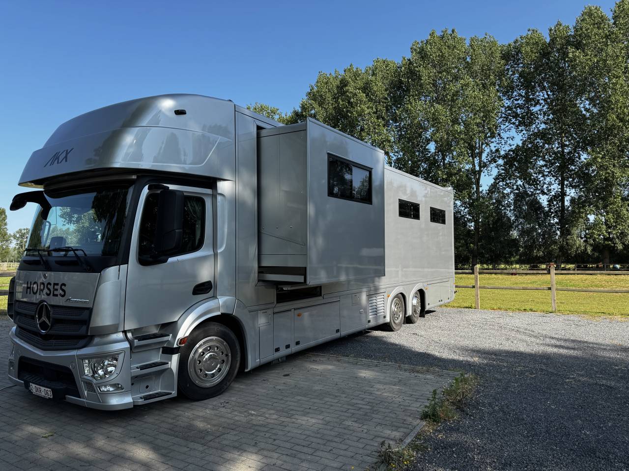 Mercedes actros 6 paarden