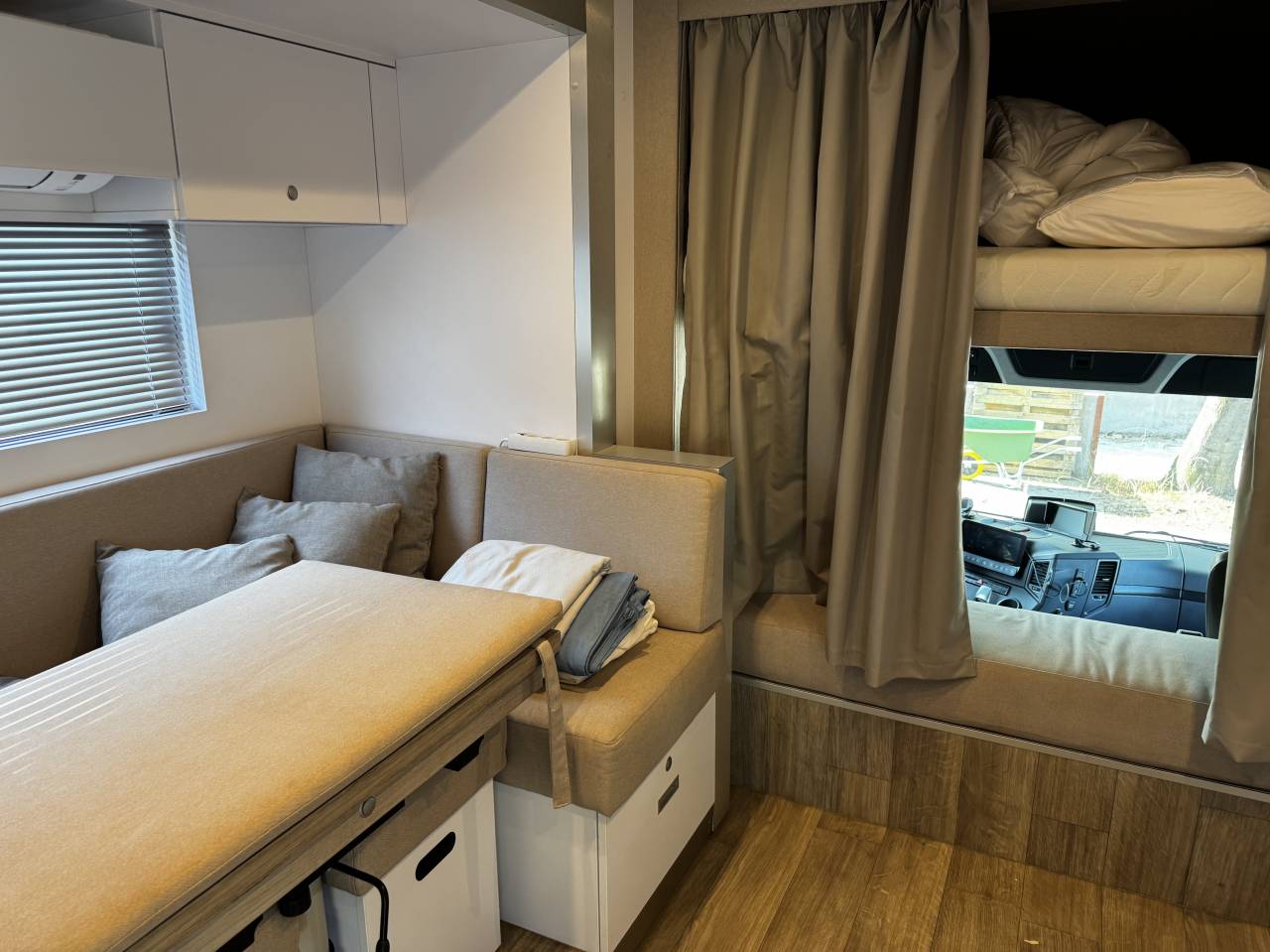 Mercedes actros 6 paarden