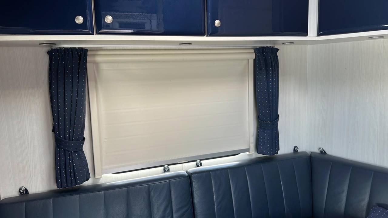 Zware paardenvrachtwagen (groot rijbewijs) Man MAN 0 Tweedehands