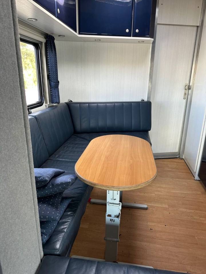 Zware paardenvrachtwagen (groot rijbewijs) Man MAN 0 Tweedehands