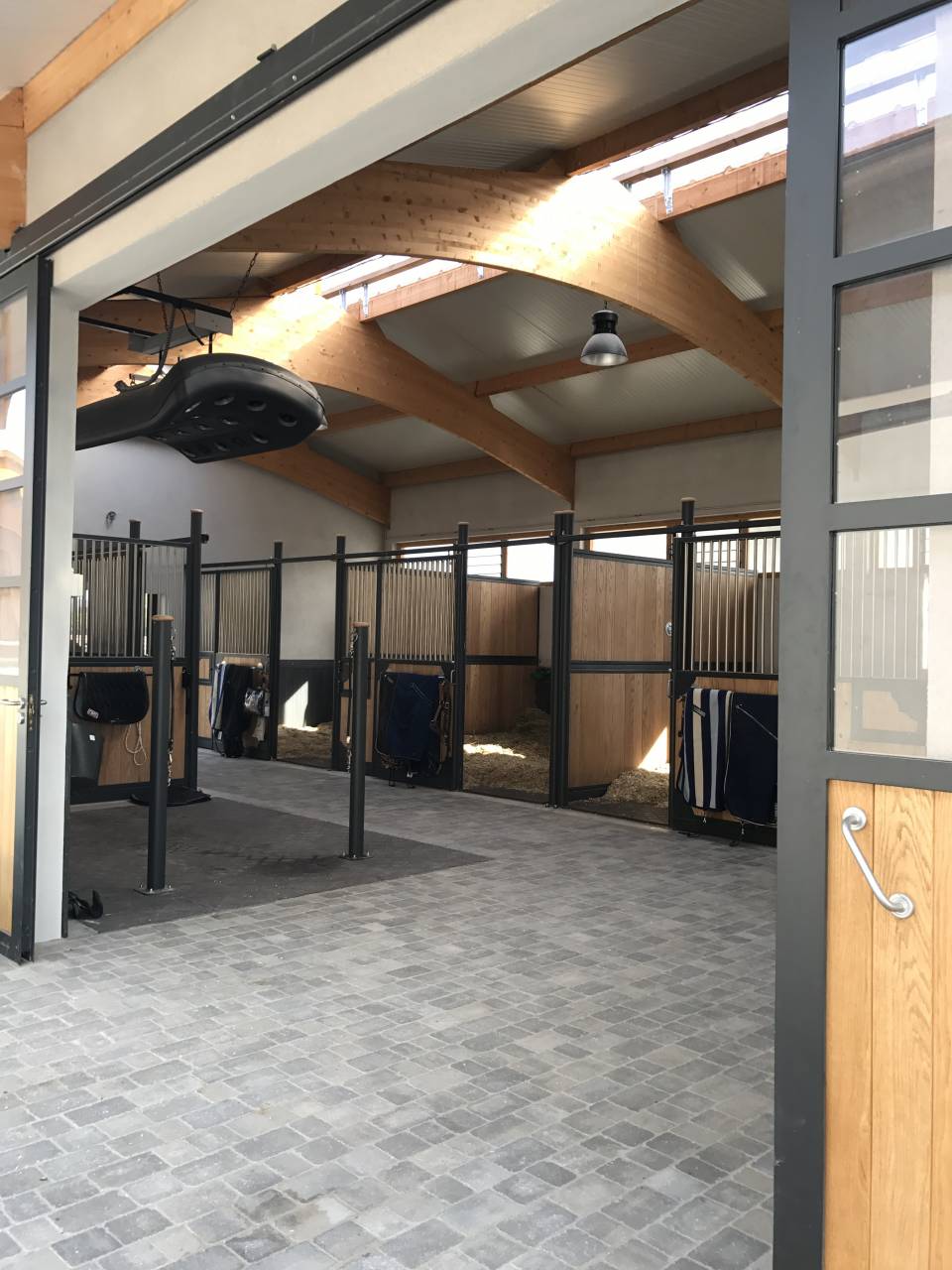 Groom, Concours - Vast contract onbepaalde tijd Voltijds - Vaucluse Frankrijk