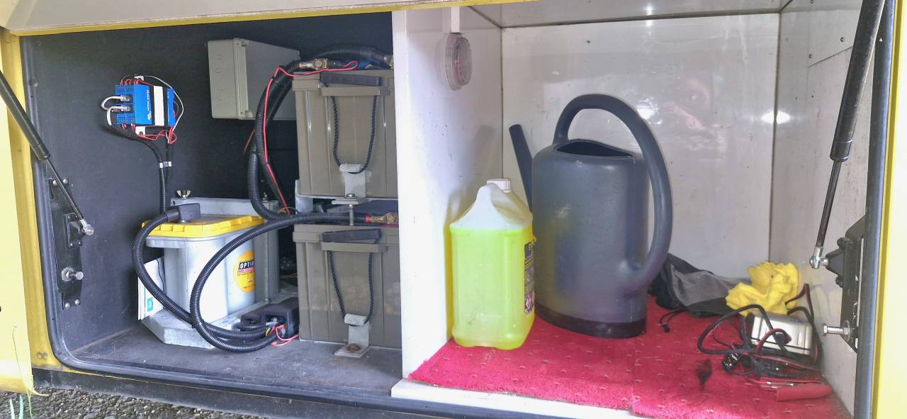 Zware paardenvrachtwagen (groot rijbewijs) Iveco STRALIS 19/360 2012 Tweedehands