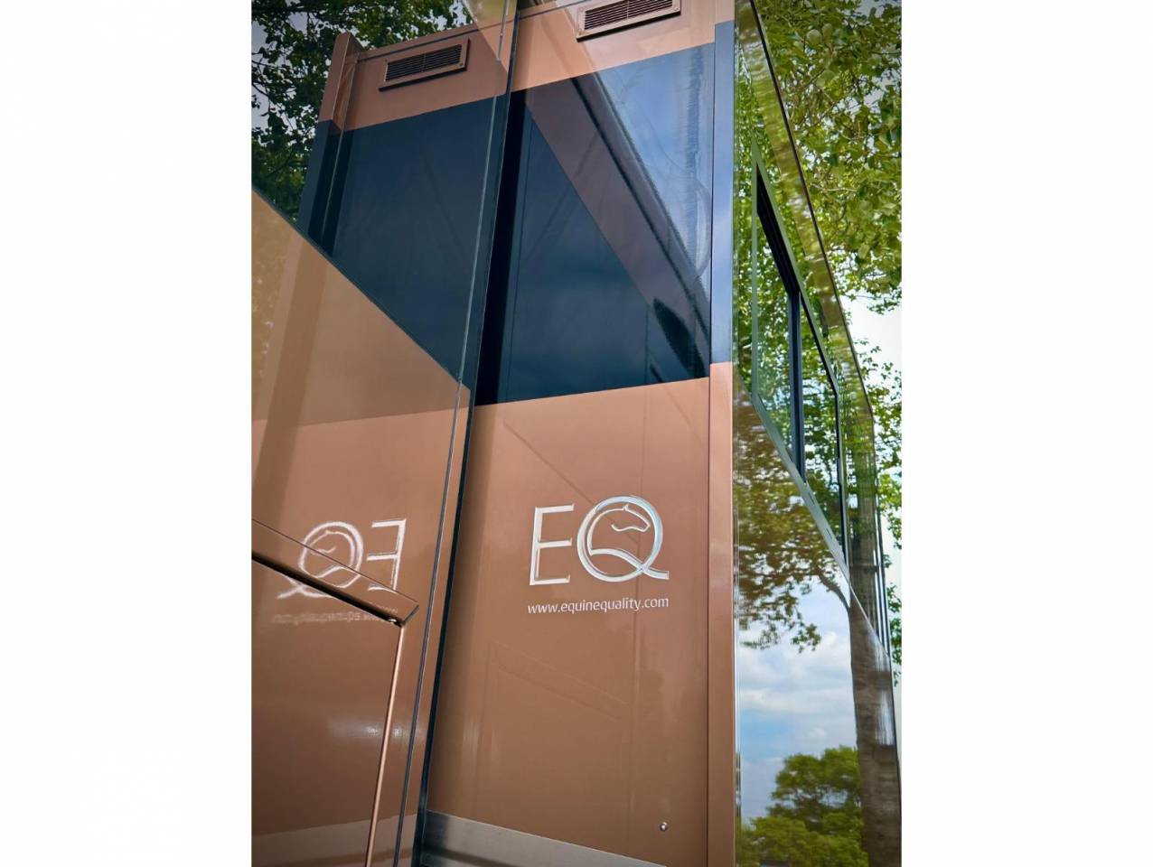 Kleine paardenvrachtwagen (B rijbewijs) Scania EQ S530 2025 Nieuw