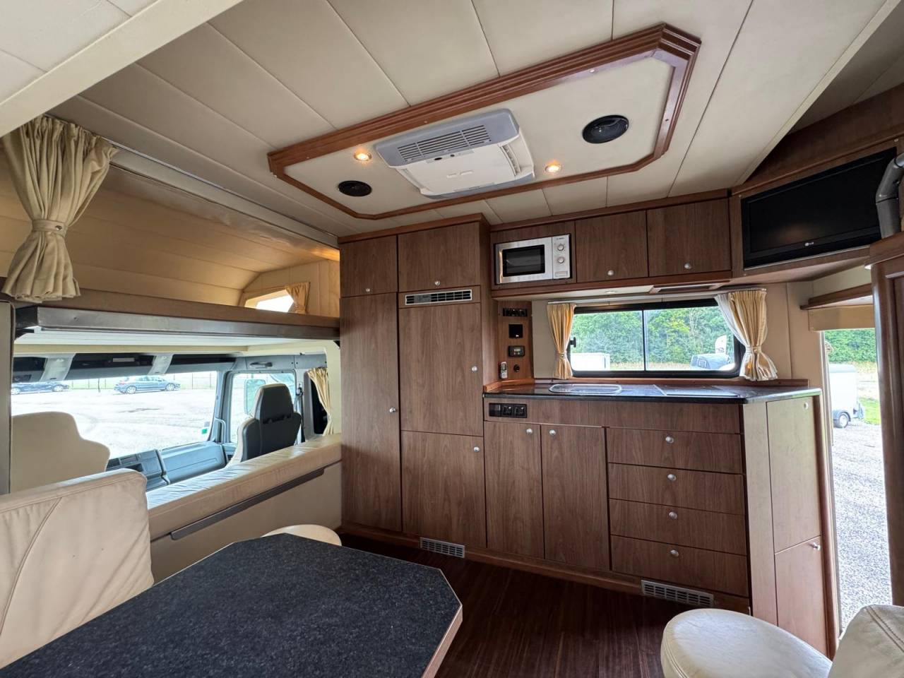 Zware paardenvrachtwagen (groot rijbewijs) Man AK 2007 Tweedehands