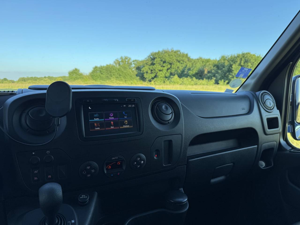 Kleine paardenvrachtwagen (B rijbewijs) Theault Proteo Switch 5 places 2020 Tweedehands