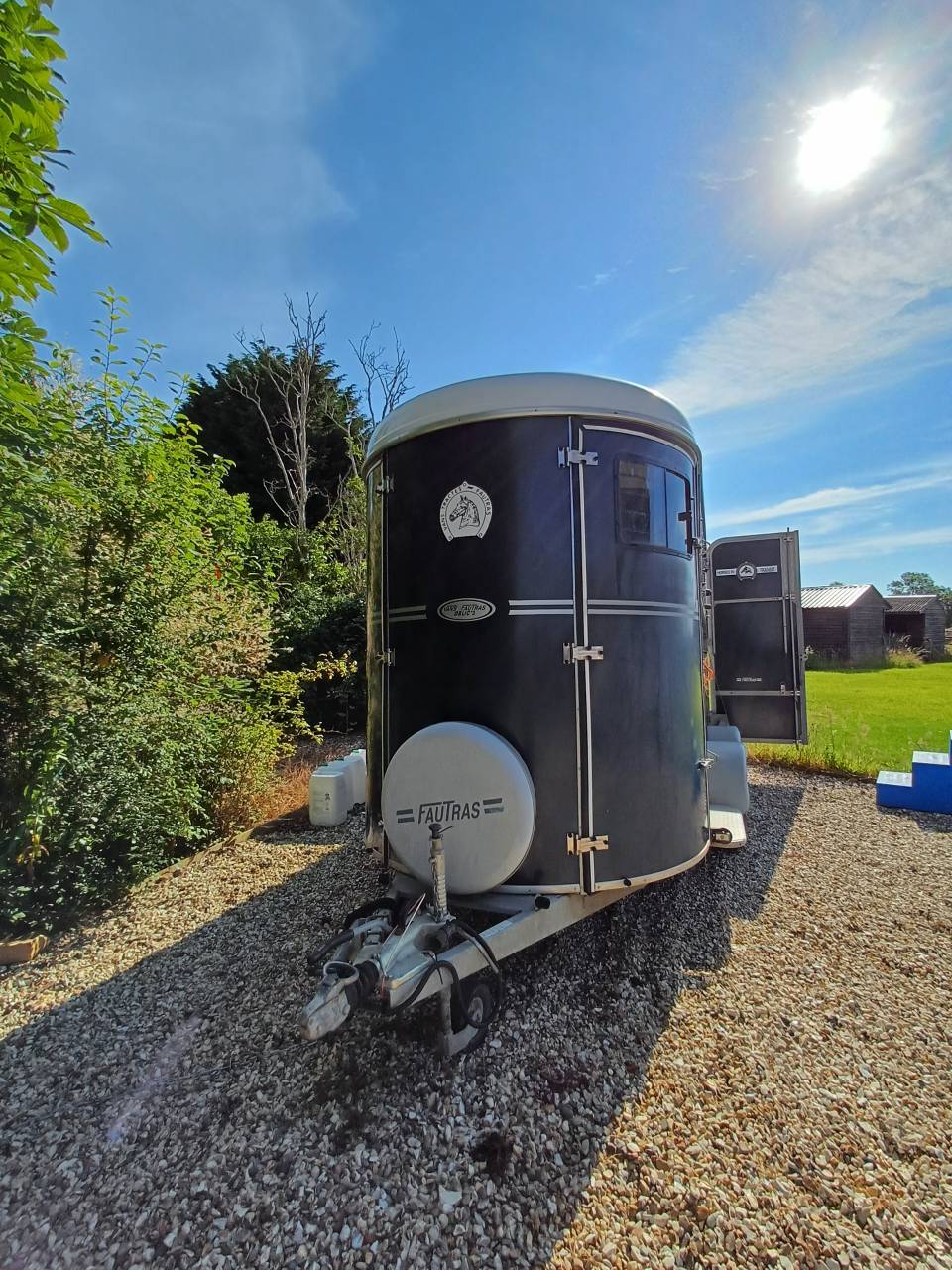 Paardentrailers Fautras Oblic + 3 3 Paarden 2014 Tweedehands