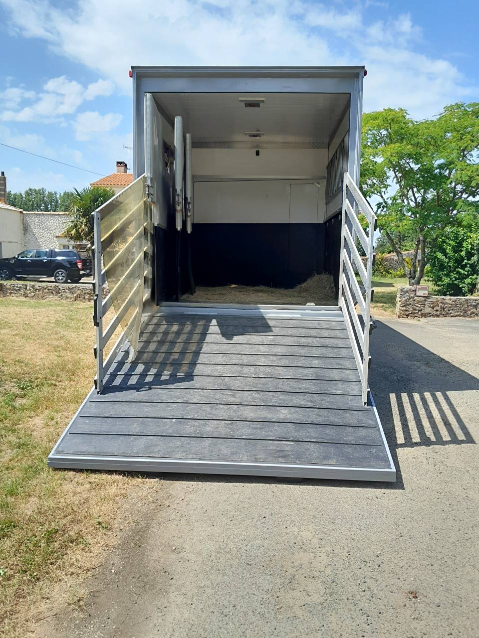 Zware paardenvrachtwagen (groot rijbewijs) Man  2017 Tweedehands