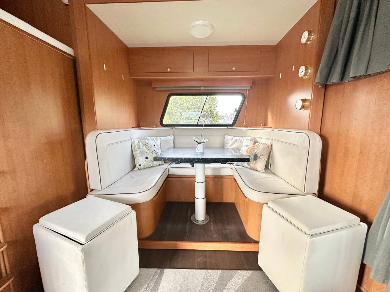 Zware paardenvrachtwagen (groot rijbewijs) Daf pop out  2003 Tweedehands