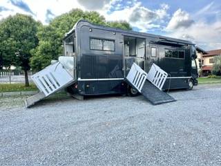 Zware paardenvrachtwagen (groot rijbewijs) Volvo pop out 2011 Tweedehands