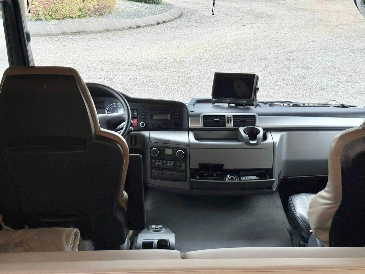 Zware paardenvrachtwagen (groot rijbewijs) Krismar pop et push out 2012 Tweedehands