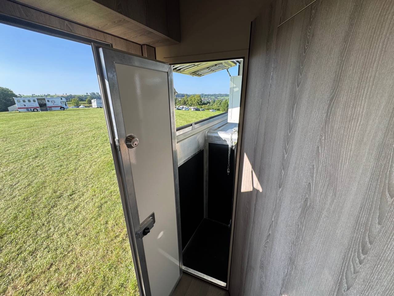 Zware paardenvrachtwagen (groot rijbewijs) Iveco IVECO 0 Tweedehands