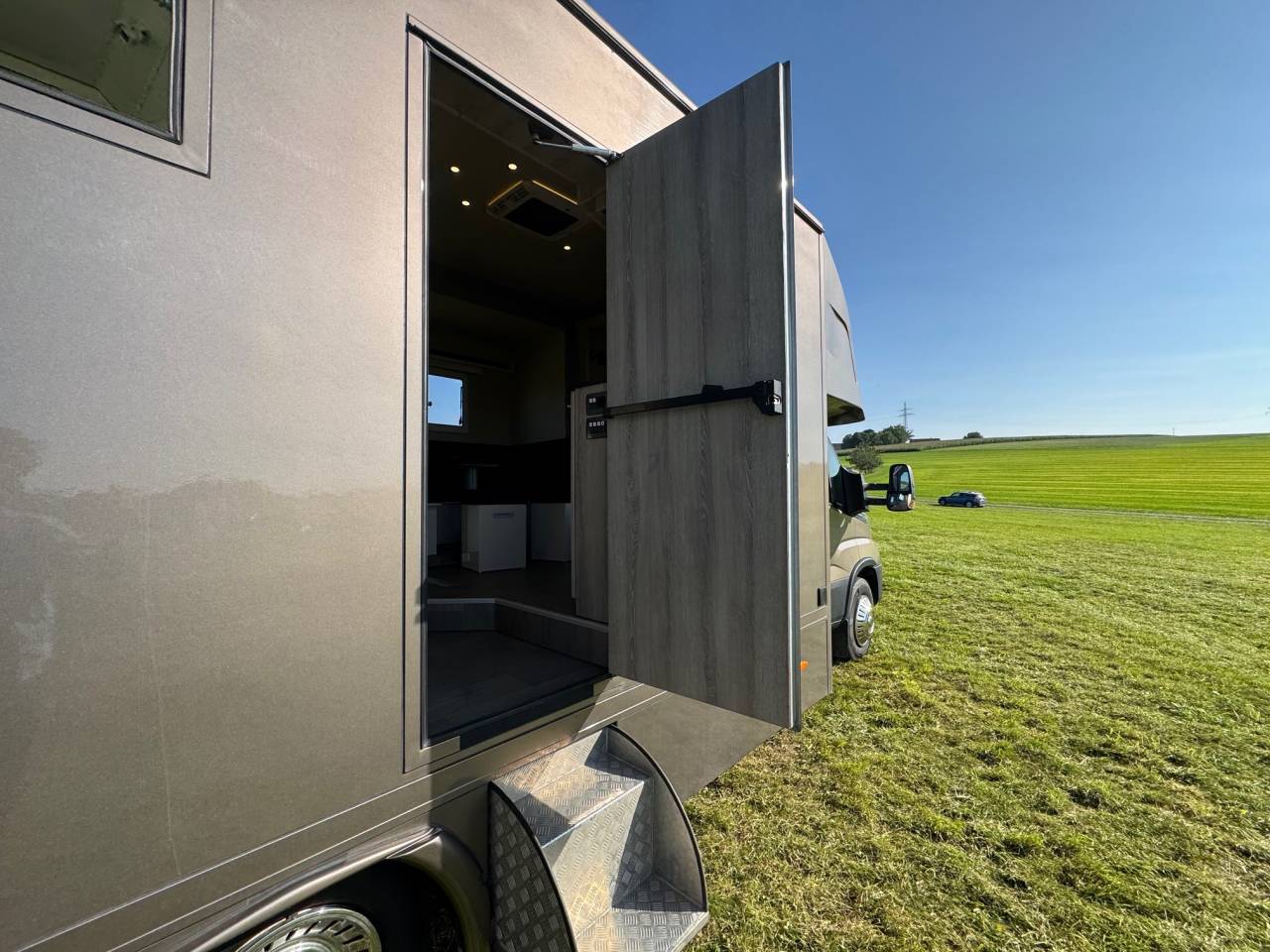 Zware paardenvrachtwagen (groot rijbewijs) Iveco IVECO 0 Tweedehands