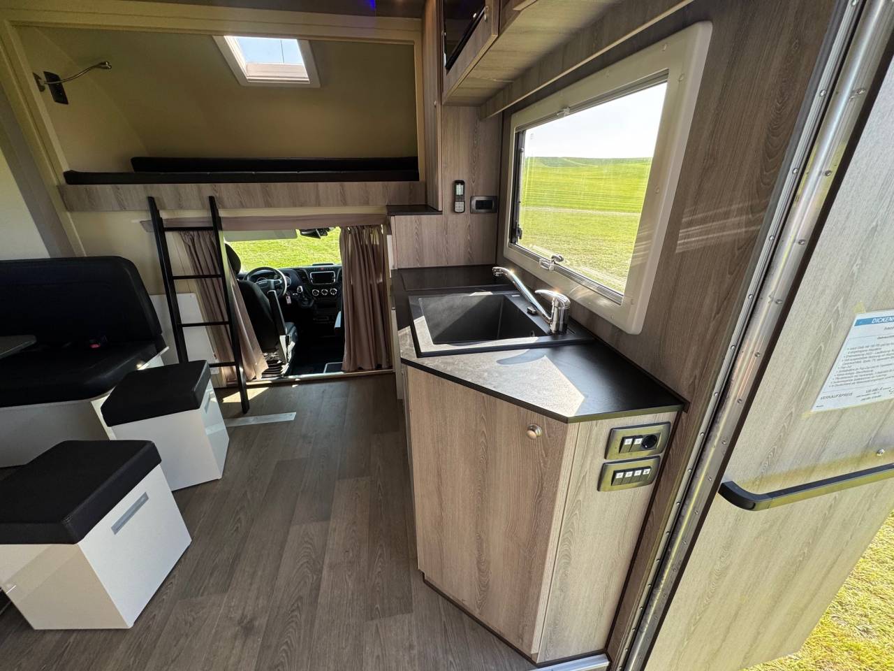 Zware paardenvrachtwagen (groot rijbewijs) Iveco IVECO 0 Tweedehands