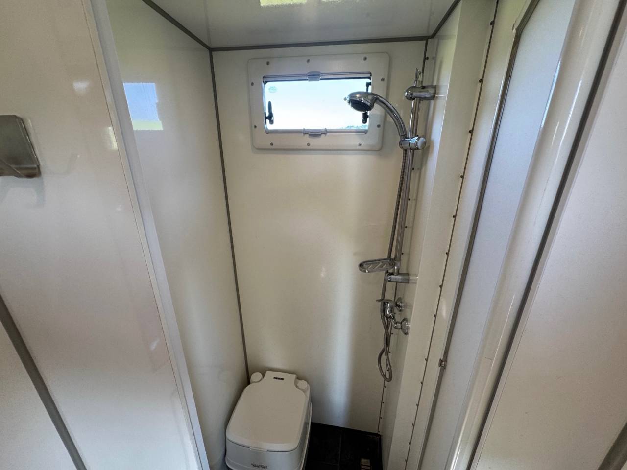 Zware paardenvrachtwagen (groot rijbewijs) Iveco IVECO 0 Tweedehands