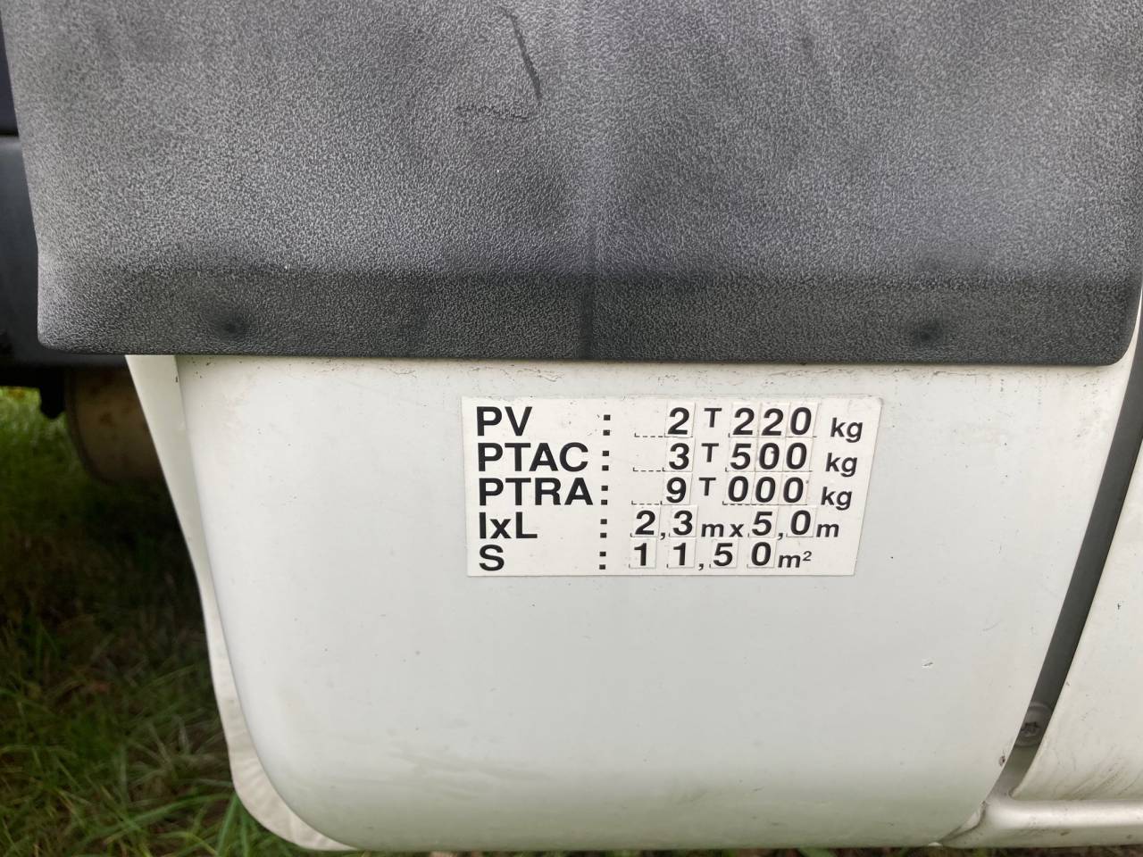 Kleine paardenvrachtwagen (B rijbewijs) Iveco IVECO 35C18 / Semi Remorque VOW 2010 Tweedehands