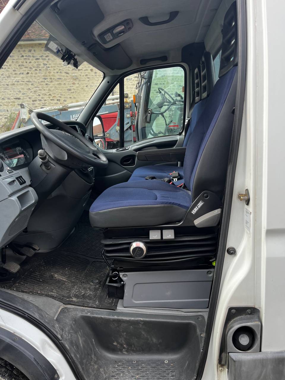 Kleine paardenvrachtwagen (B rijbewijs) Iveco IVECO 35C18 / Semi Remorque VOW 2010 Tweedehands