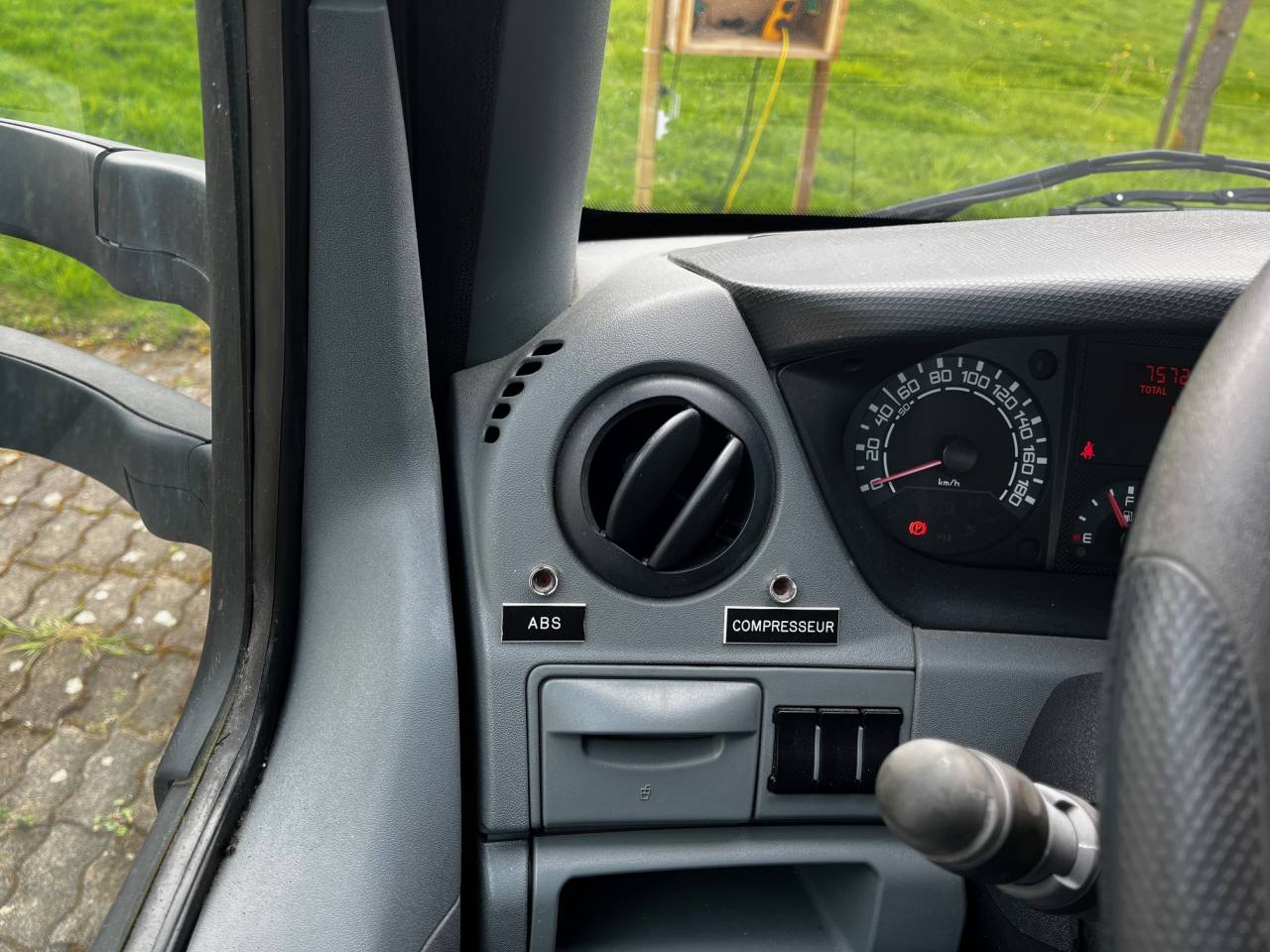 Kleine paardenvrachtwagen (B rijbewijs) Iveco IVECO 35C18 / Semi Remorque VOW 2010 Tweedehands