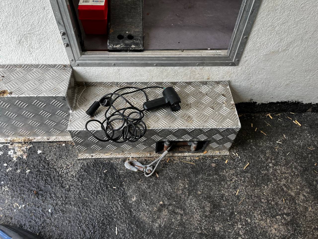 Kleine paardenvrachtwagen (B rijbewijs) Iveco IVECO 35C18 / Semi Remorque VOW 2010 Tweedehands