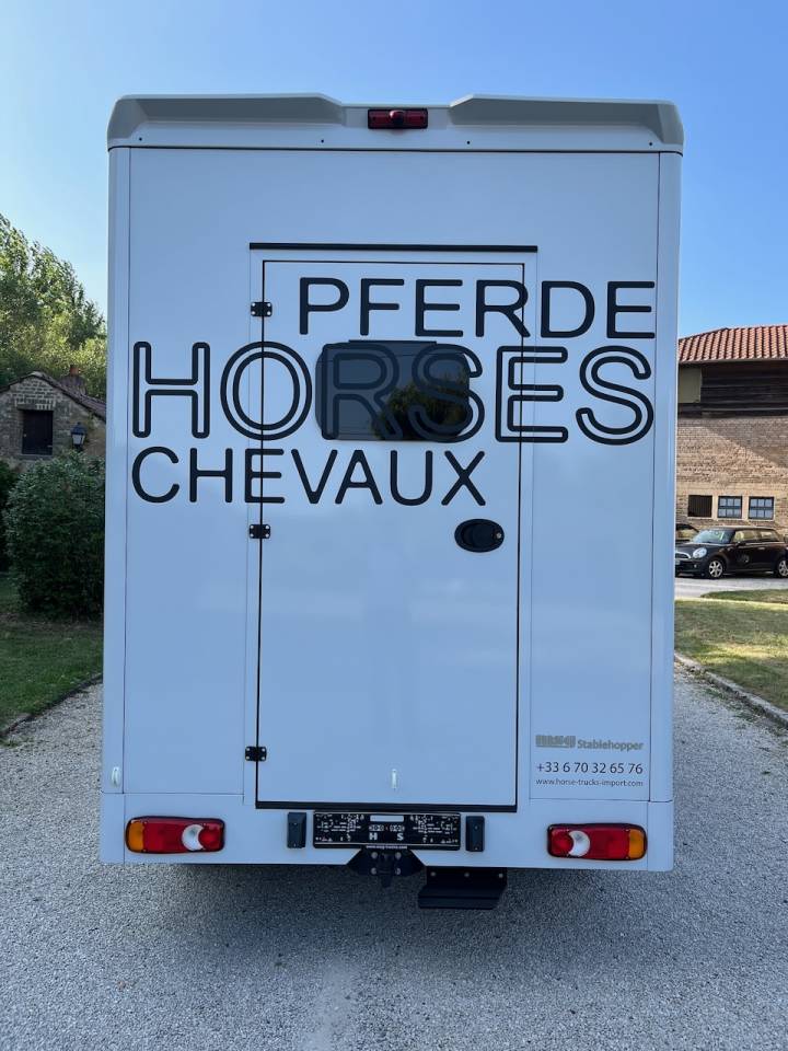 Kleine paardenvrachtwagen (B rijbewijs) Autre marque PEUGEOT 0 Nieuw