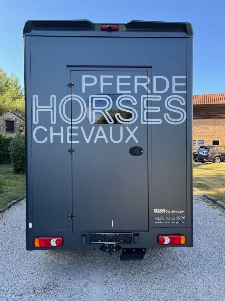 Kleine paardenvrachtwagen (B rijbewijs) Autre marque PEUGEOT 0 Nieuw