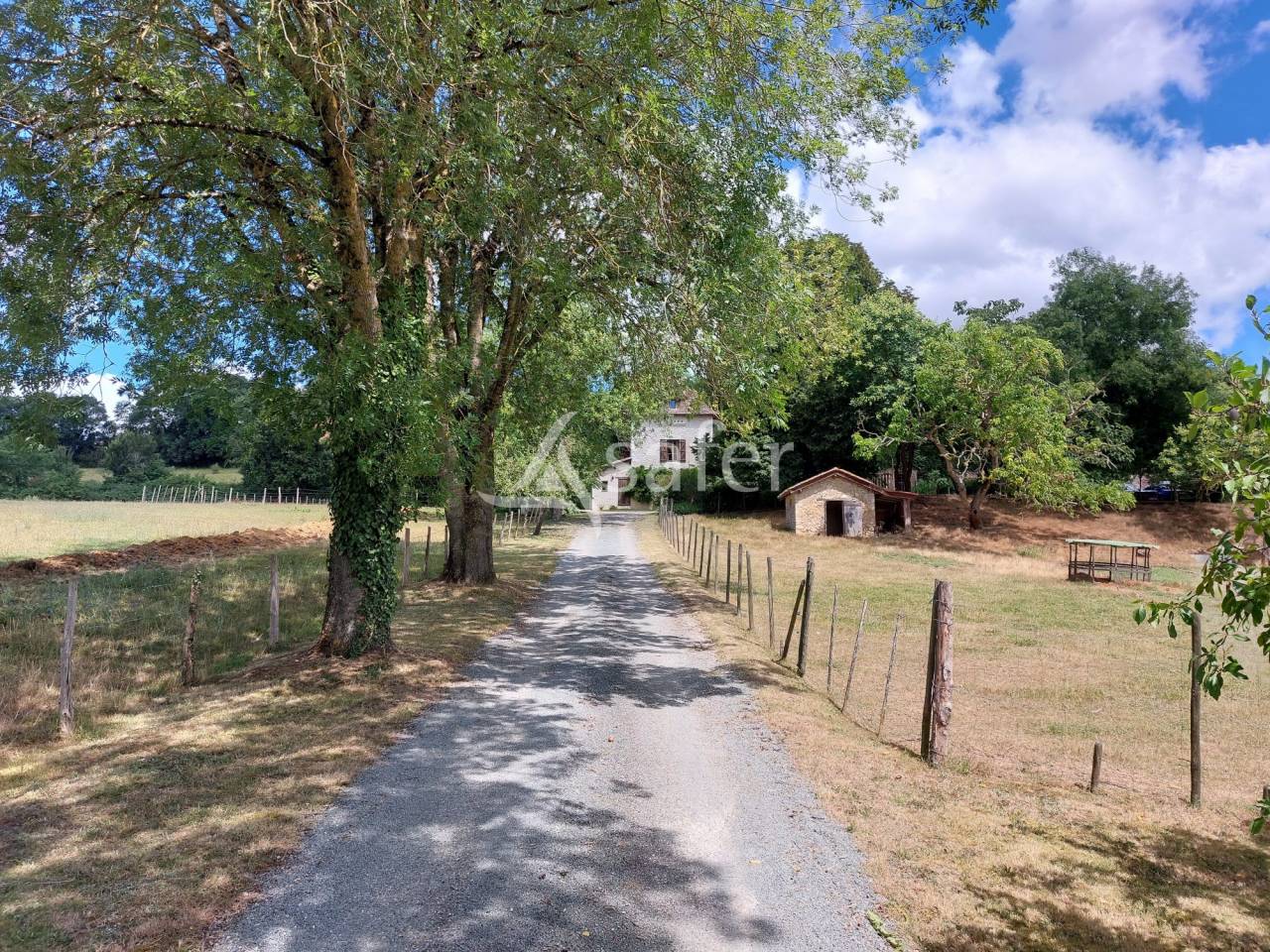 Ander plattelands vastgoed Koop Dordogne