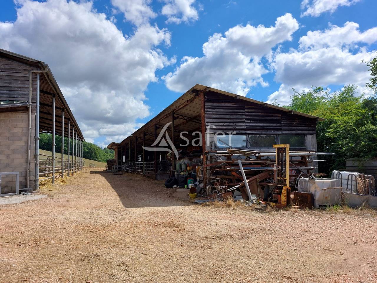 Ander plattelands vastgoed Koop Dordogne