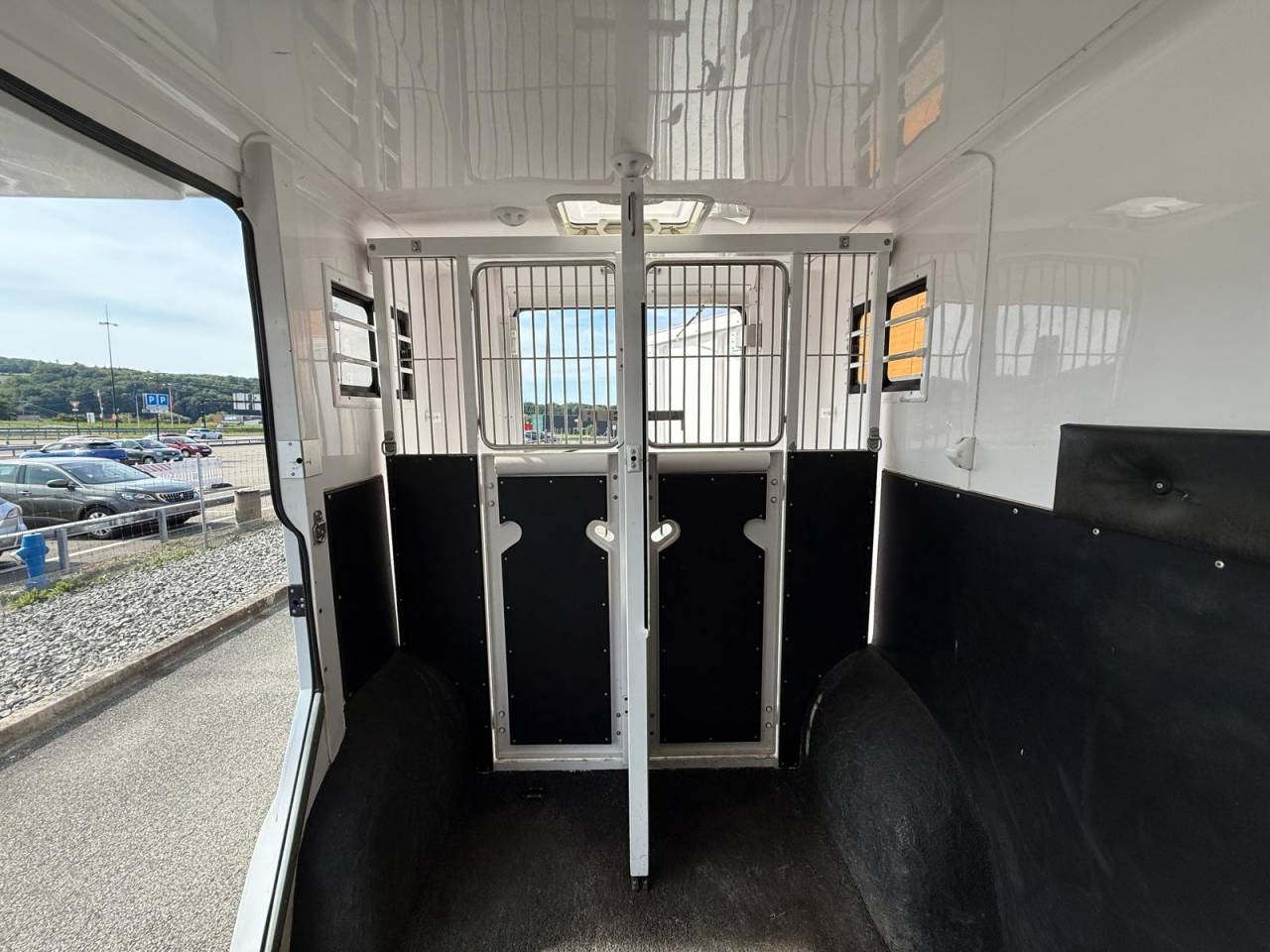 Kleine paardenvrachtwagen (B rijbewijs) Barbot POLYVAN D3C 2019 Tweedehands