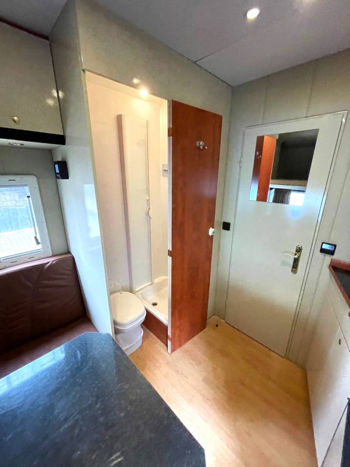 Zware paardenvrachtwagen (groot rijbewijs) Man MAN 0 Tweedehands