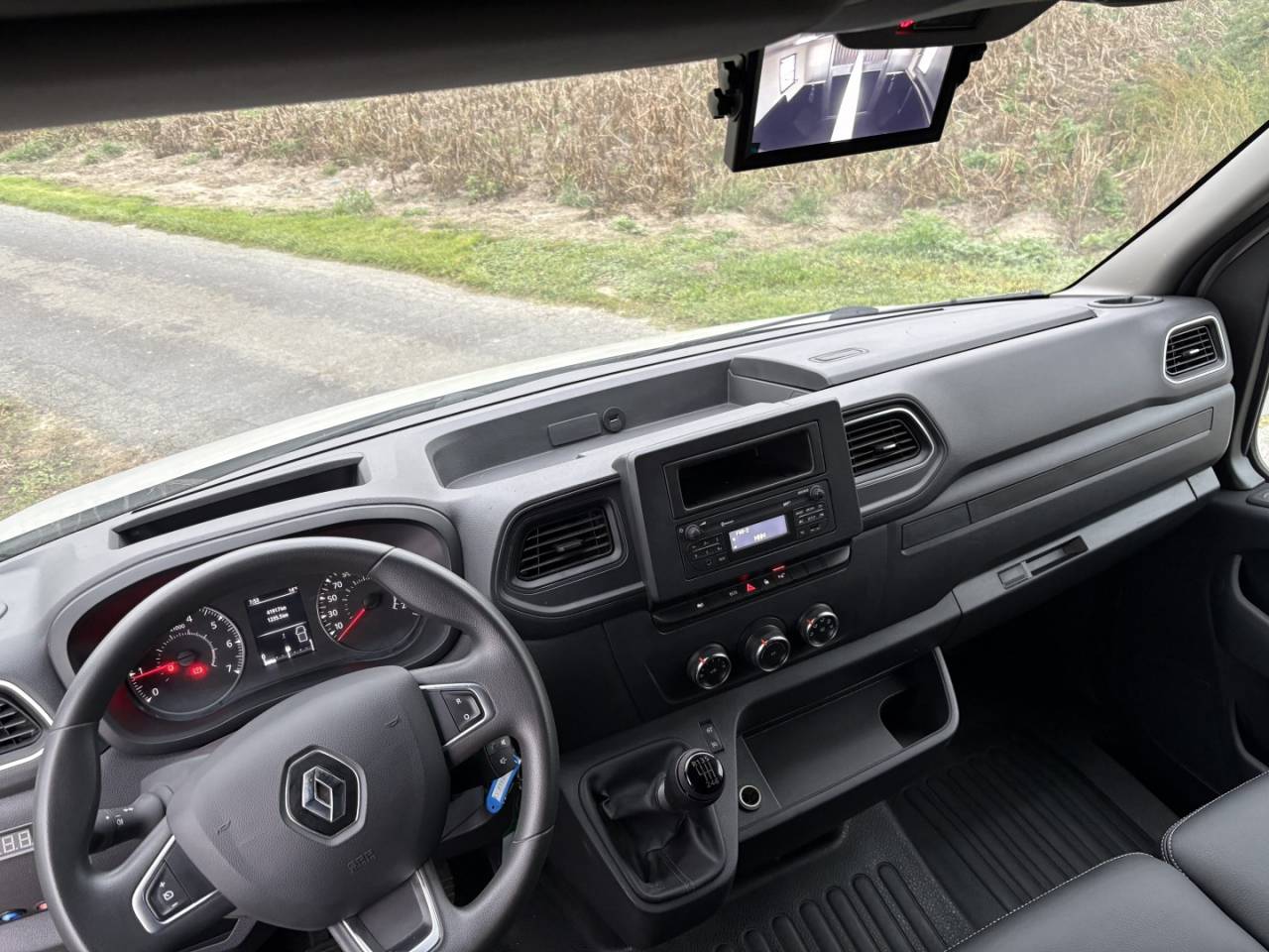 Kleine paardenvrachtwagen (B rijbewijs) Renault Master 2022 Nieuw