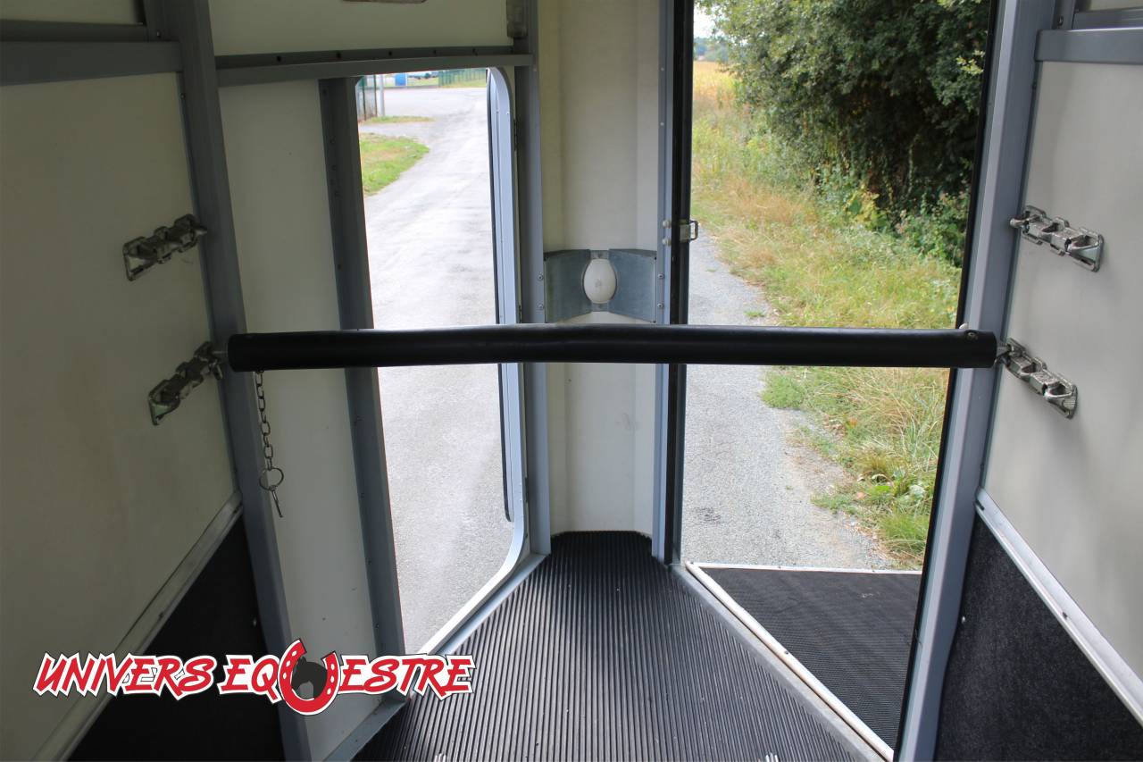 Paardentrailers Ifor Williams  1,5 Paard 2015 Tweedehands