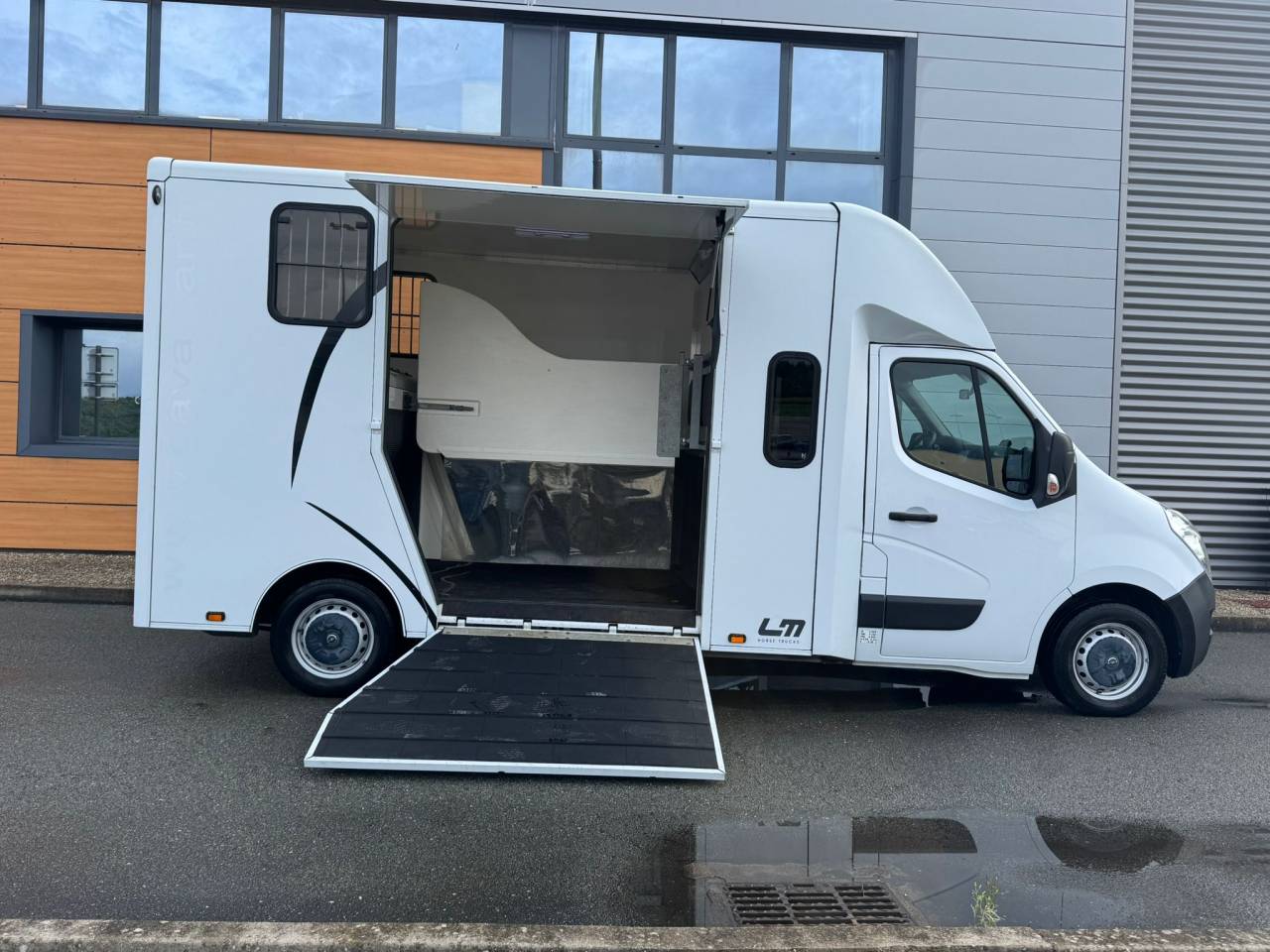 Kleine paardenvrachtwagen (B rijbewijs) Cavalcar CAVALCAR 5 PLACES 2020 Tweedehands