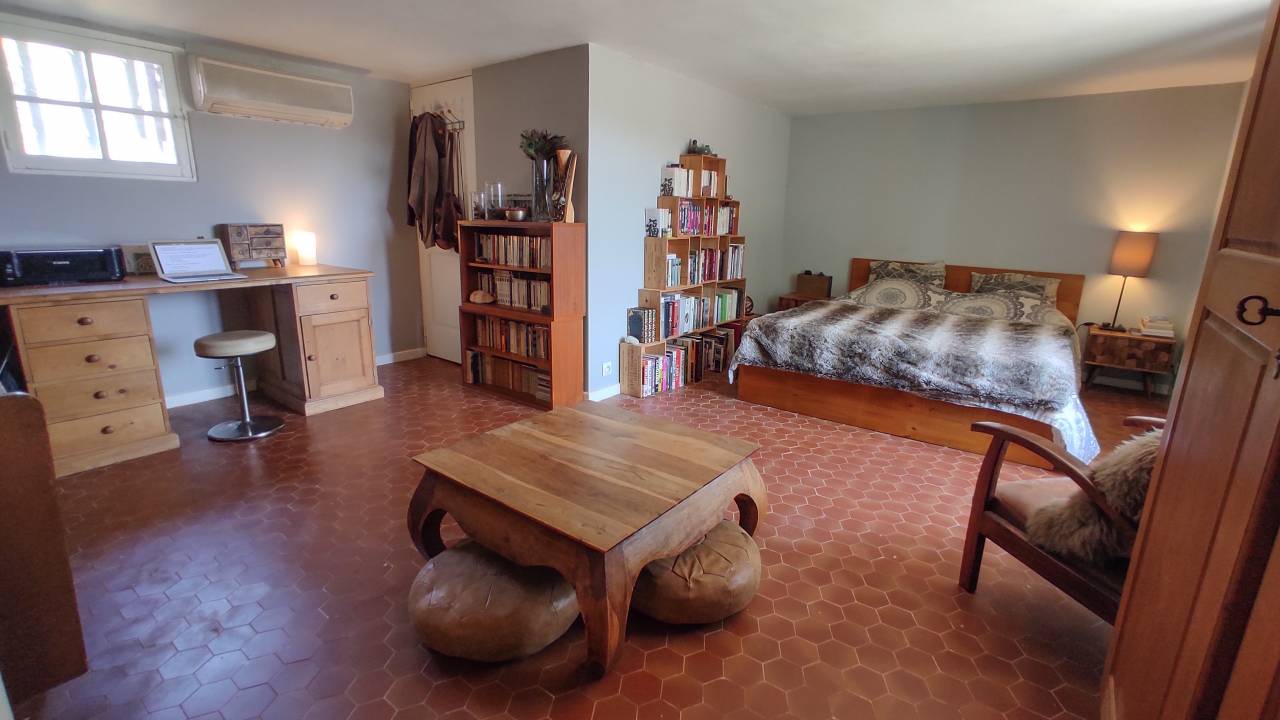 Mooi hippisch vastgoed Koop Var