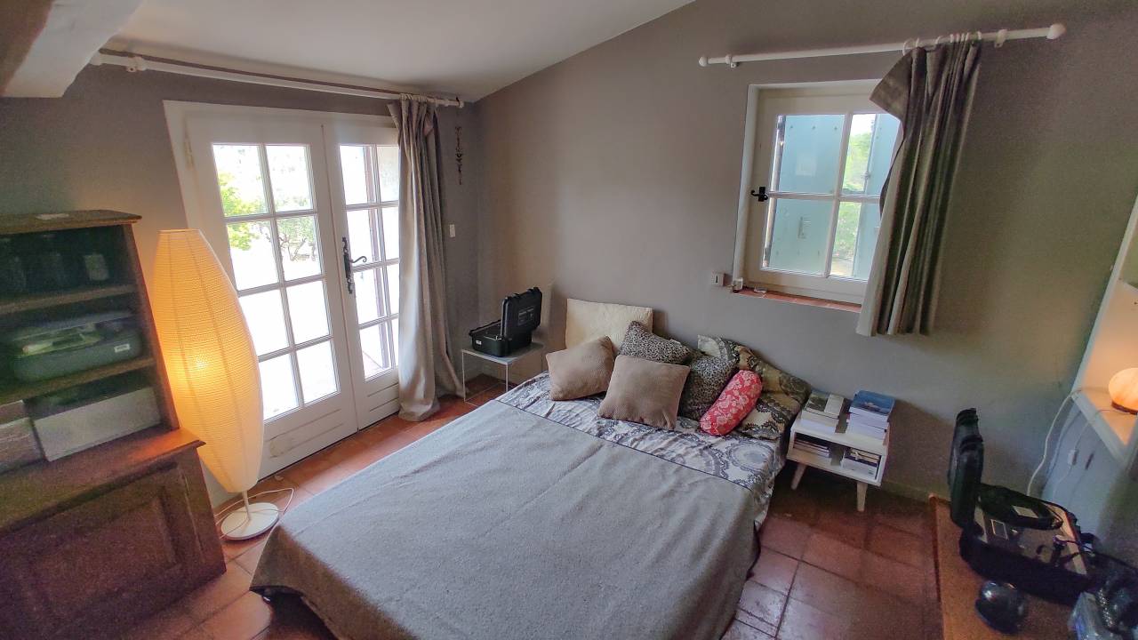 Mooi hippisch vastgoed Koop Var