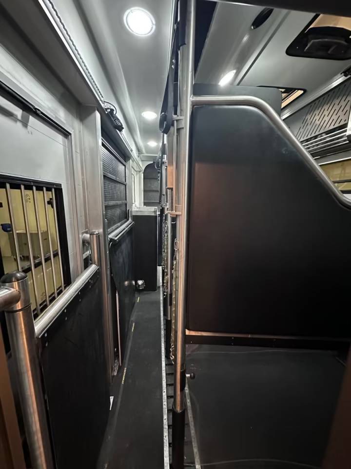 Zware paardenvrachtwagen (groot rijbewijs) Autre marque VOLVO 0 Tweedehands