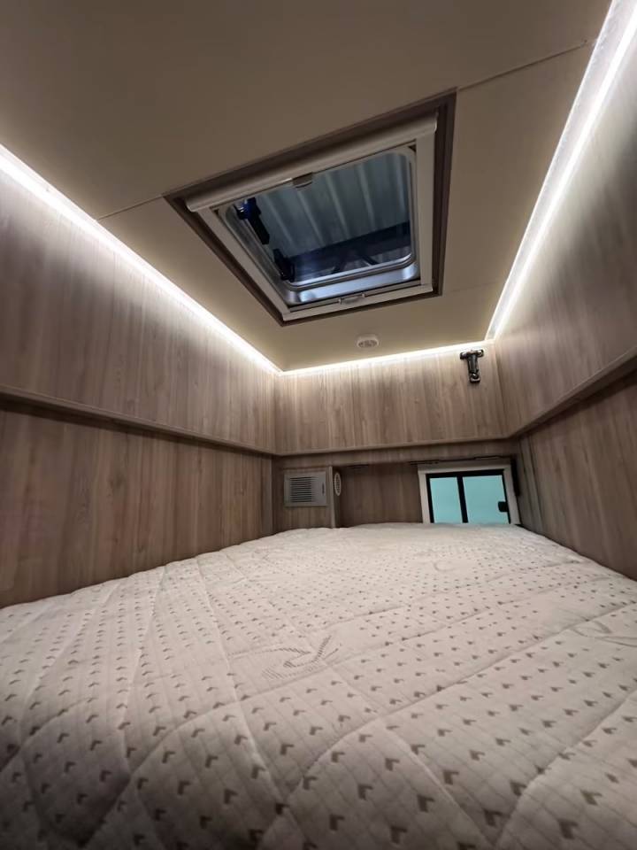 Zware paardenvrachtwagen (groot rijbewijs) Autre marque VOLVO 0 Tweedehands