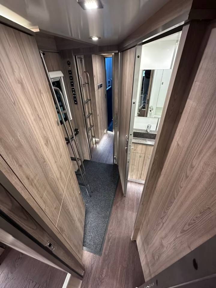 Zware paardenvrachtwagen (groot rijbewijs) Autre marque VOLVO 0 Tweedehands