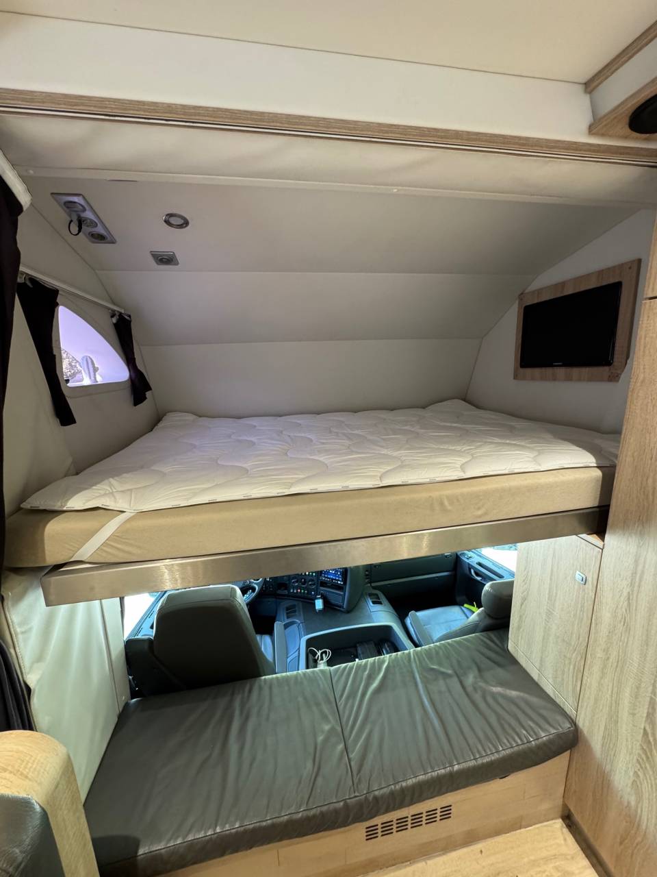 Zware paardenvrachtwagen (groot rijbewijs) STX SCANIA 2014 Tweedehands