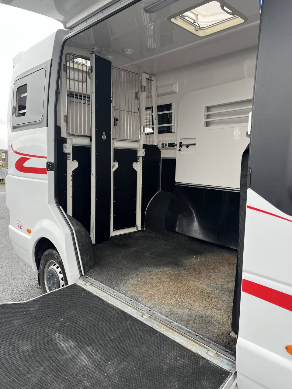 Kleine paardenvrachtwagen (B rijbewijs) Barbot XLS 2021 Tweedehands