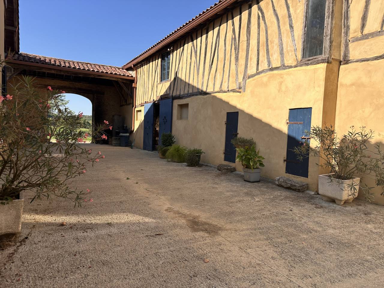 Mooi hippisch vastgoed Koop Gers