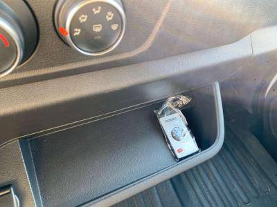 Kleine paardenvrachtwagen (B rijbewijs) Opel Movano 2021 Nieuw