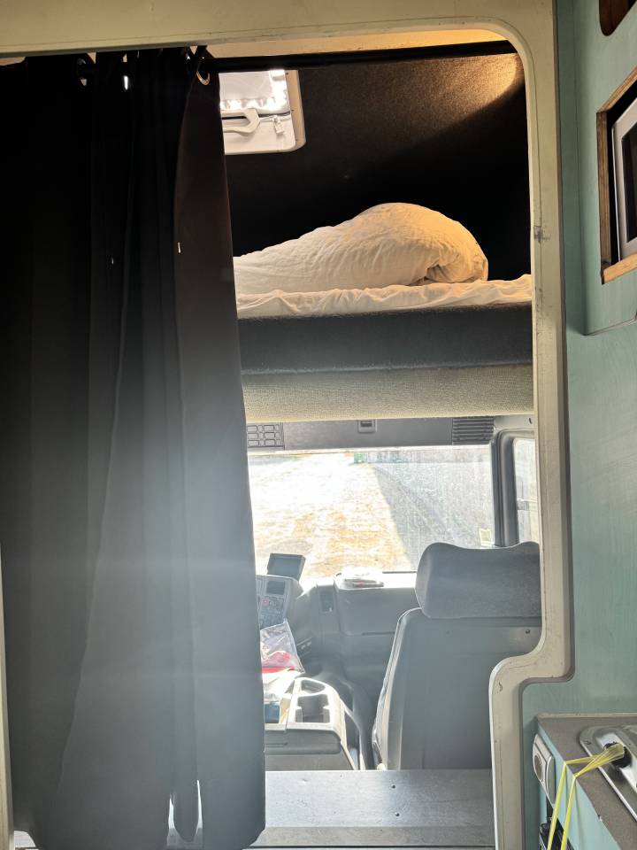 Zware paardenvrachtwagen (groot rijbewijs) Scania 94XS 2000 Tweedehands