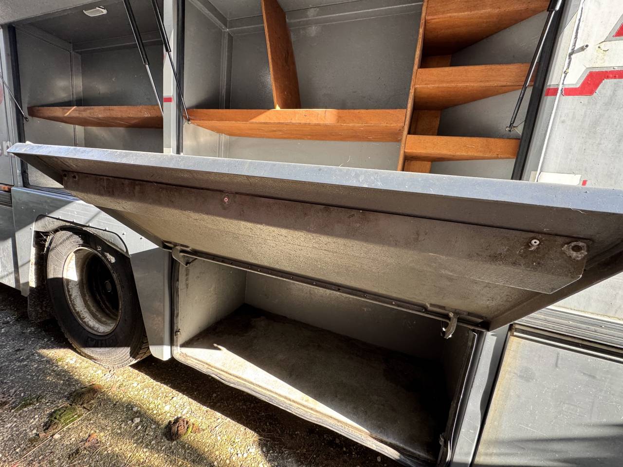 Zware paardenvrachtwagen (groot rijbewijs) Scania 94XS 2000 Tweedehands