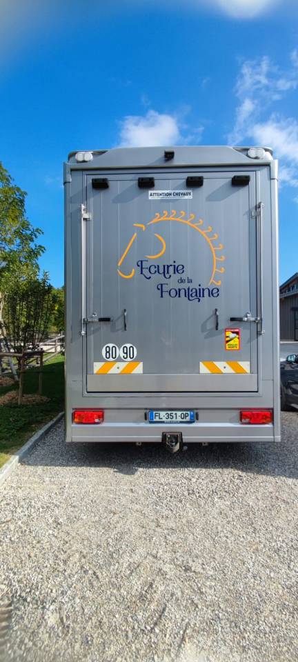 Zware paardenvrachtwagen (groot rijbewijs) Man MAN - TGM 2018 Tweedehands