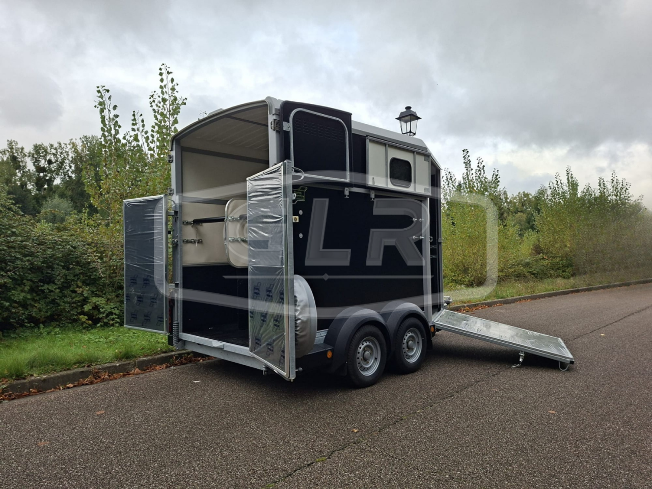 Paardentrailers Ifor Williams HB 511 PONT PORTE 2 Paarden 2025 Nieuw