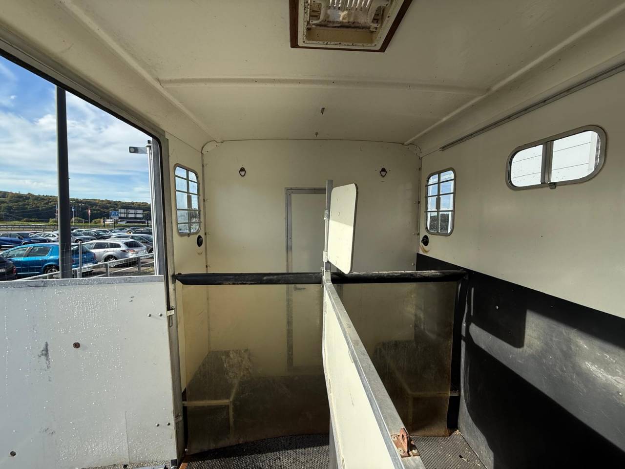 Kleine paardenvrachtwagen (B rijbewijs) Equi-Trek EQUI-TREK 3 PLACES 2009 Tweedehands