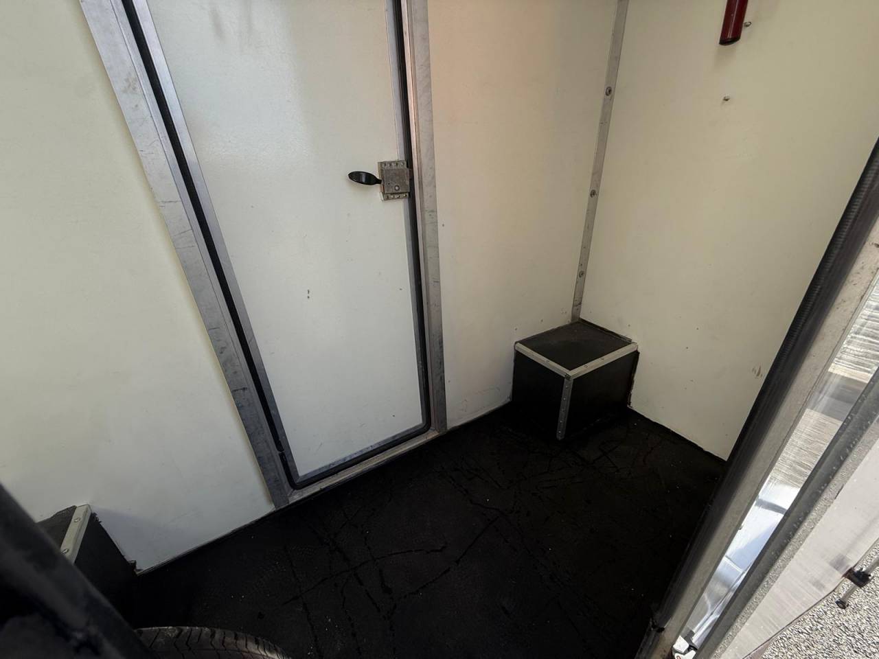 Kleine paardenvrachtwagen (B rijbewijs) Equi-Trek EQUI-TREK 3 PLACES 2009 Tweedehands