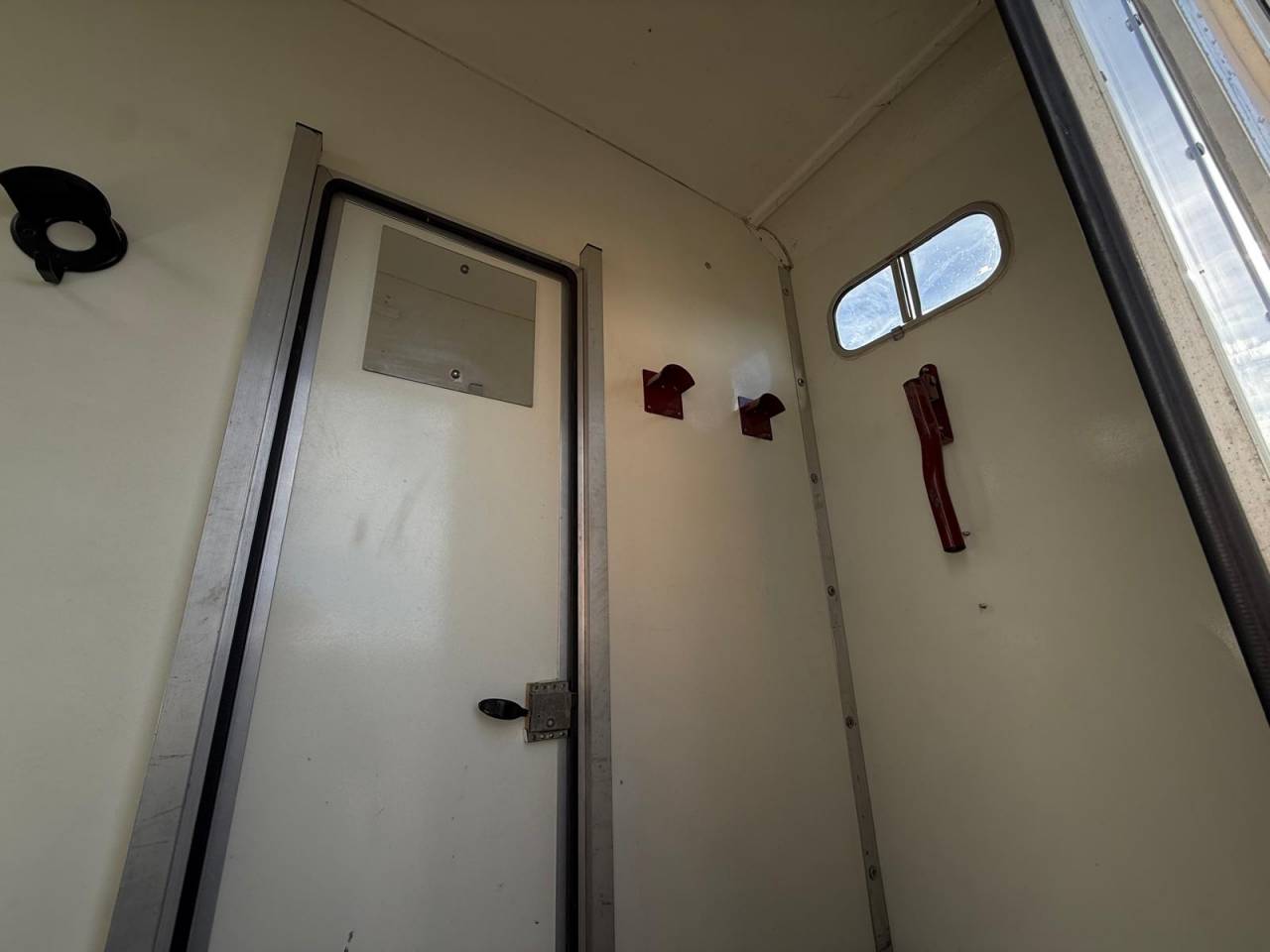 Kleine paardenvrachtwagen (B rijbewijs) Equi-Trek EQUI-TREK 3 PLACES 2009 Tweedehands